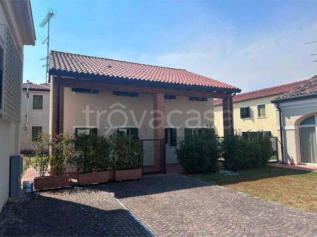 Casa indipendente in vendita a Mira via Verdi, 5, Mira Taglio