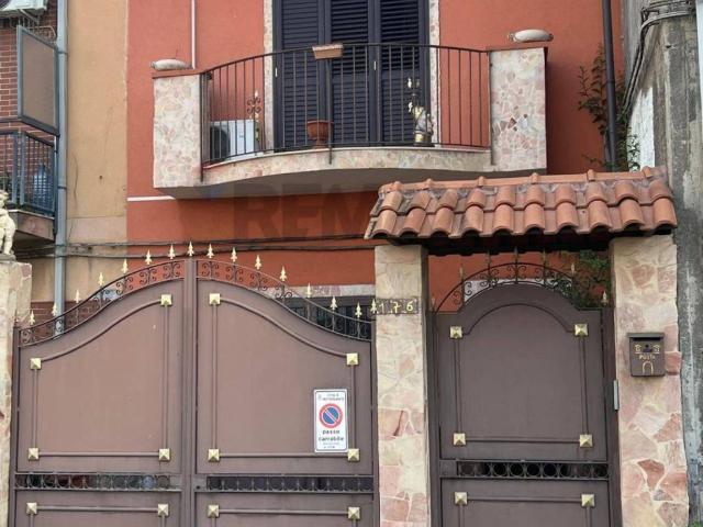 Casa indipendente in vendita a Misterbianco CT