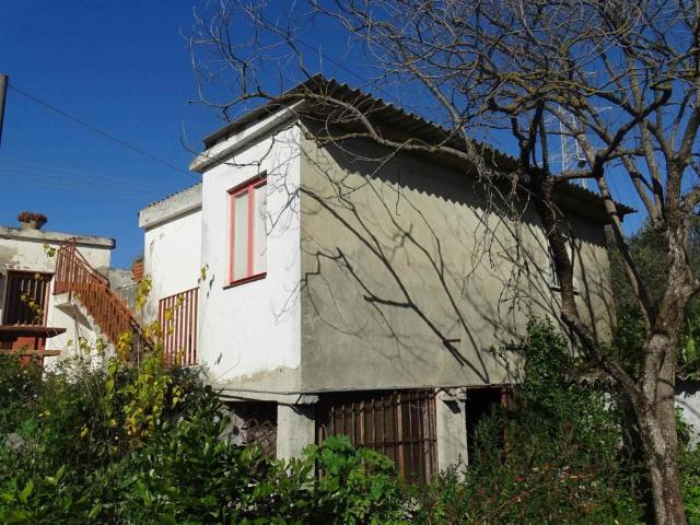Casa indipendente in vendita a Misterbianco via Ugo Foscolo