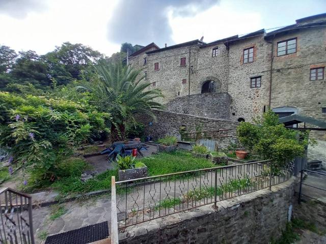 Casa indipendente in vendita a Mulazzo MS