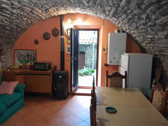 Casa indipendente in vendita a Mulazzo MS