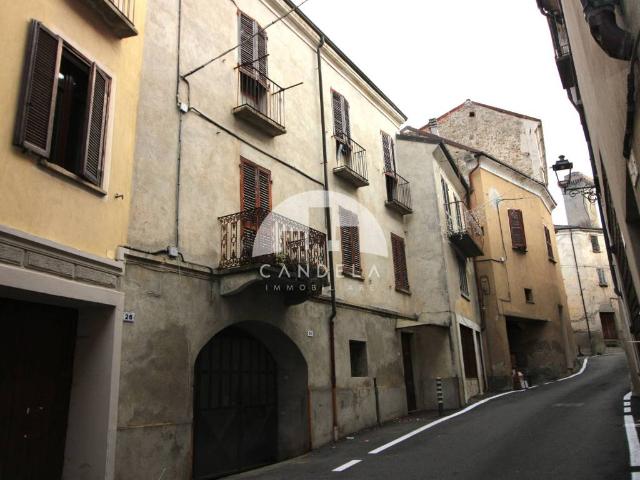 Casa indipendente in vendita a Murazzano CN