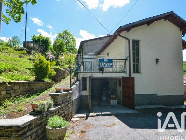 Casa indipendente in vendita a Murialdo SV