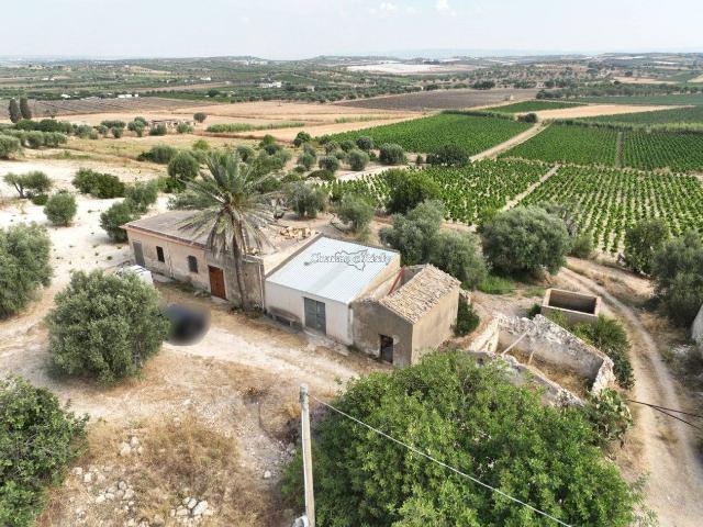 Casa indipendente in vendita a Noto