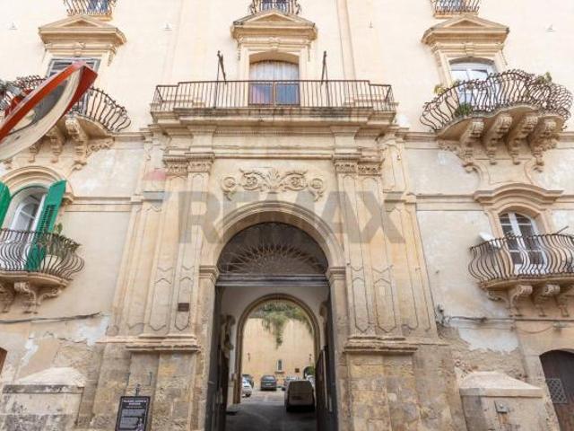 Casa Indipendente in vendita a Noto