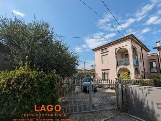 Casa indipendente in vendita a Nove VI