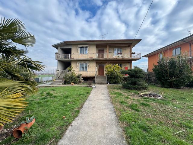 Casa indipendente in vendita a Noventa Vicentina