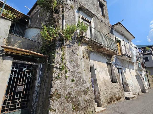 Casa indipendente in vendita a Nocera Inferiore SA