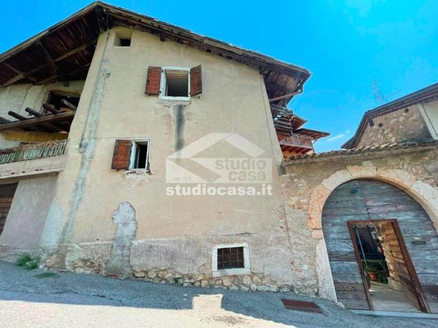 Casa indipendente in vendita a Nogaredo TN