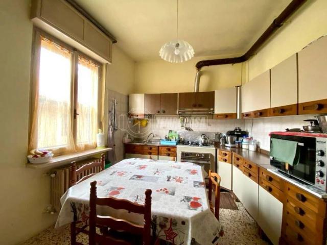 Casa indipendente in vendita a Nole via Cavour