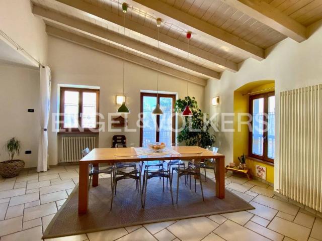 Casa indipendente in vendita a Nomi TN