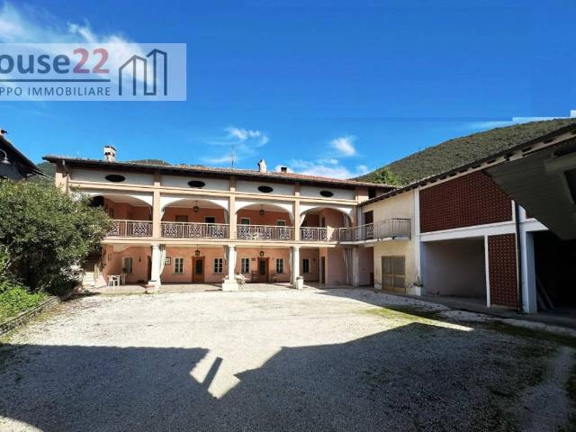 Casa indipendente in vendita a Nave BS