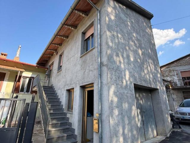 Casa indipendente in vendita a Narni TR