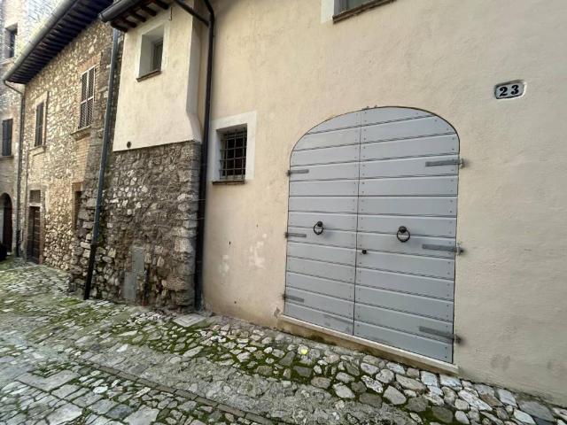 Casa indipendente in vendita a Narni TR