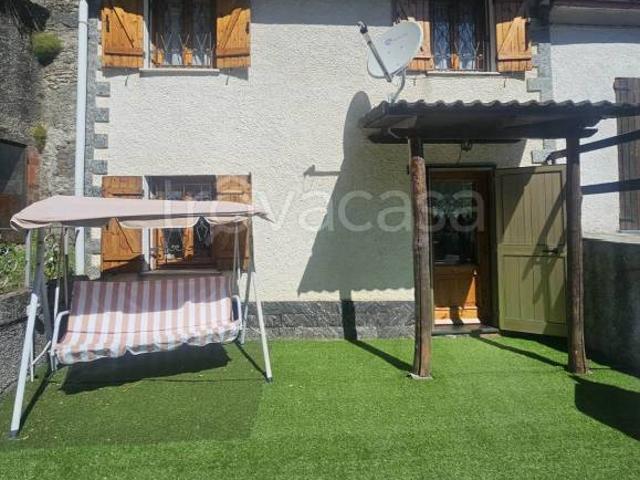 Casa indipendente in vendita a Neirone