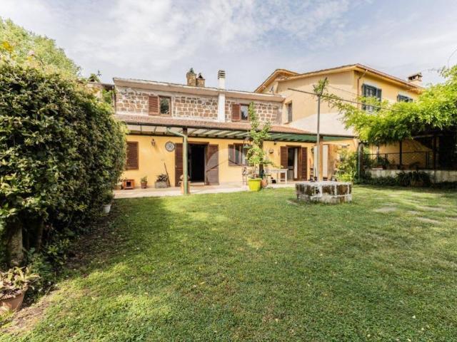Casa indipendente in vendita a Nepi VT