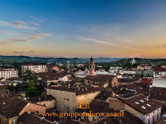 Casa indipendente in vendita a Nizza Monferrato