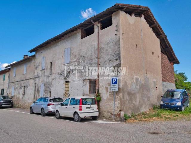 Casa indipendente in vendita a Nibbiola via 25 Aprile 1945