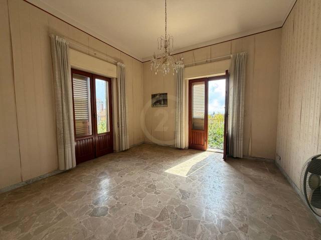 Casa indipendente in vendita a Nicolosi