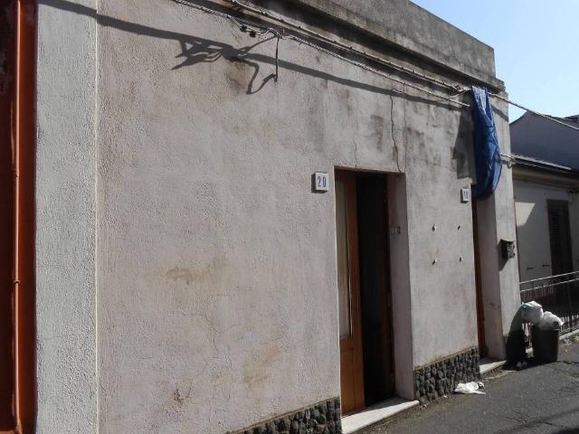 Casa indipendente in vendita a Nicolosi CT