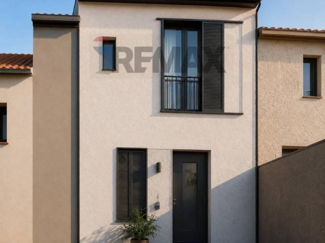 Casa indipendente in vendita a Nicolosi via Monti Rossi, 3