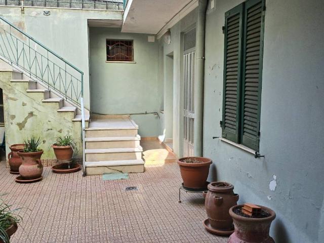 Casa indipendente in vendita a Nuoro NU