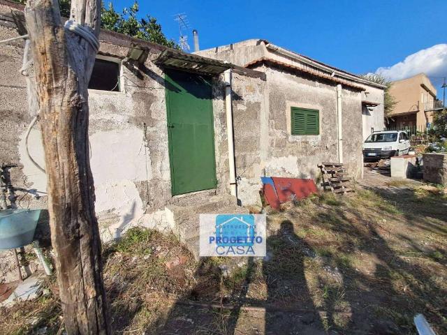 Casa indipendente in vendita a Somma Vesuviana via de matha snc