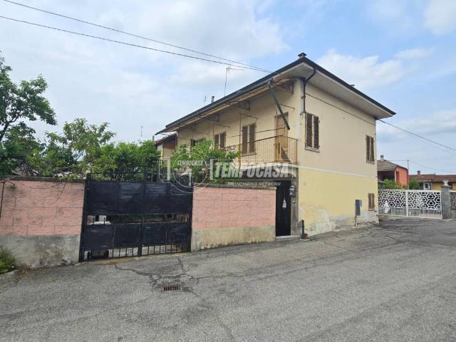 Casa indipendente in vendita a Sommariva del Bosco CN