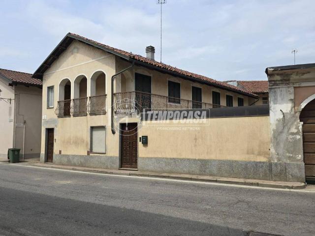 Casa indipendente in vendita a Sommariva del Bosco CN