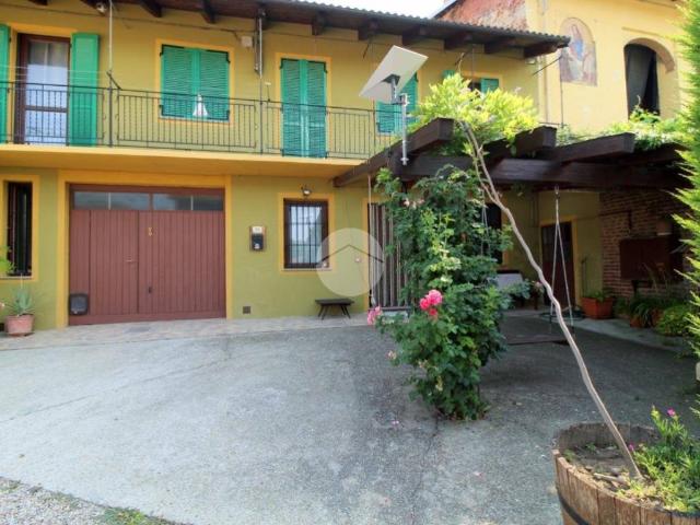 Casa indipendente in vendita a Sommariva Perno CN