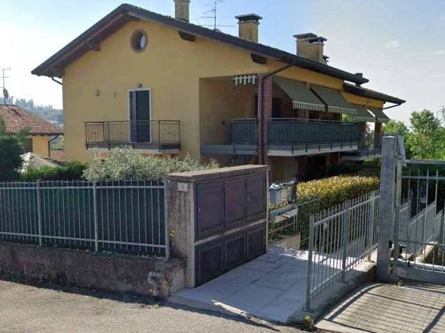 Casa indipendente in vendita a Sona VR