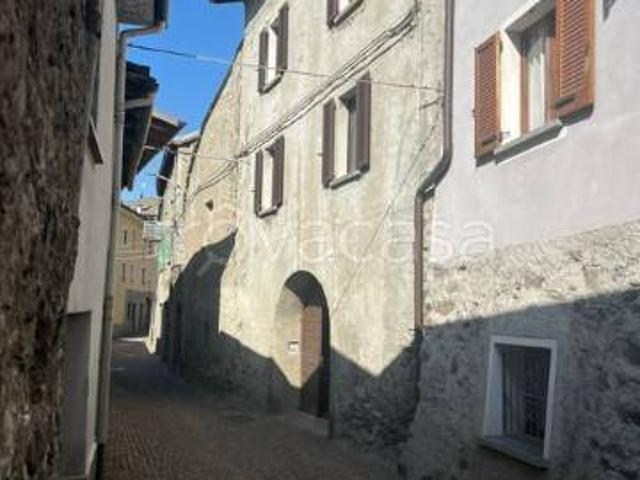 Casa indipendente in vendita a Sondalo viale Libertà, 26B