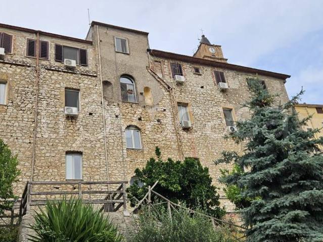 Casa indipendente in vendita a Sonnino vicolo Re, 17