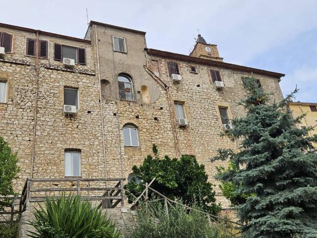 Casa indipendente in vendita a Sonnino LT