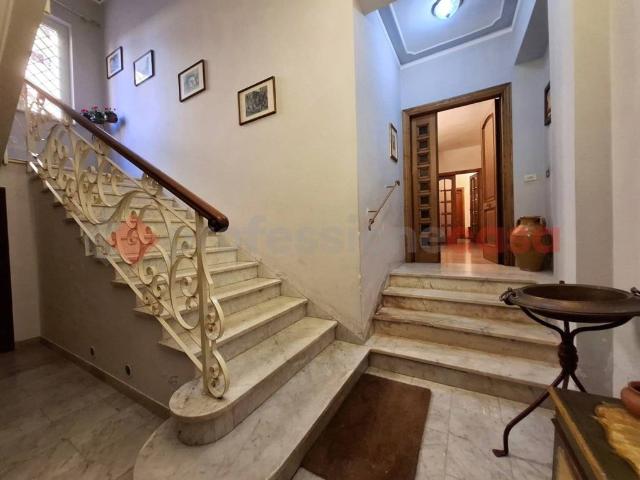 Casa indipendente in vendita a Sora via santa lucia