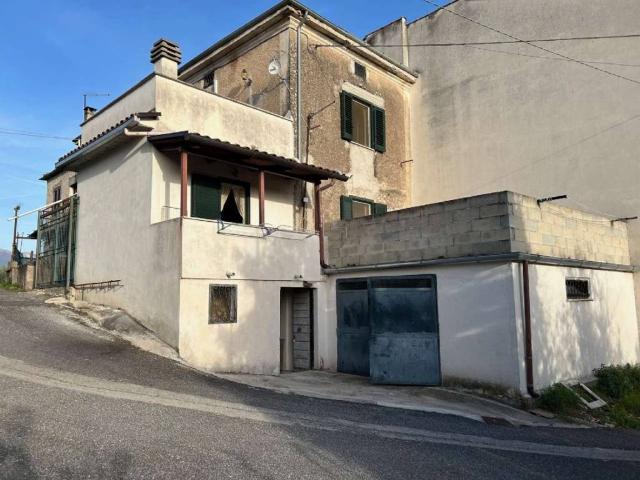 Casa indipendente in vendita a Sora FR