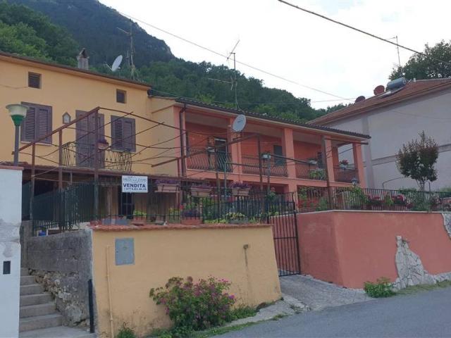 Casa indipendente in vendita a Sora FR