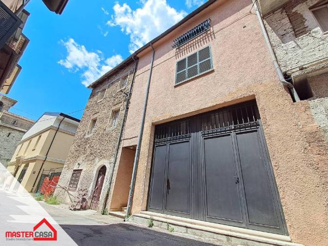 Casa indipendente in vendita a Sora FR