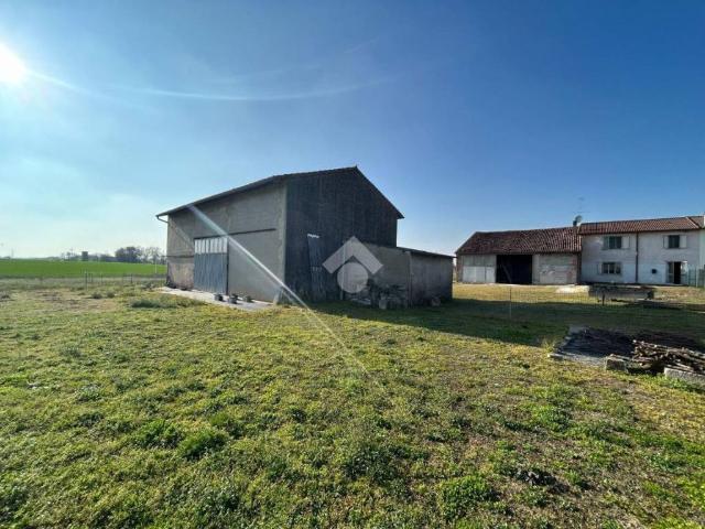 Casa indipendente in vendita a Sorgà VR