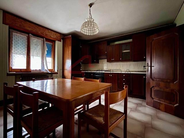 Casa indipendente in vendita a Sorgà VR