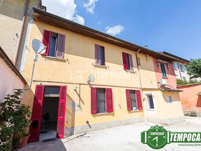 Casa indipendente in vendita a Soresina via g. D'Annunzio