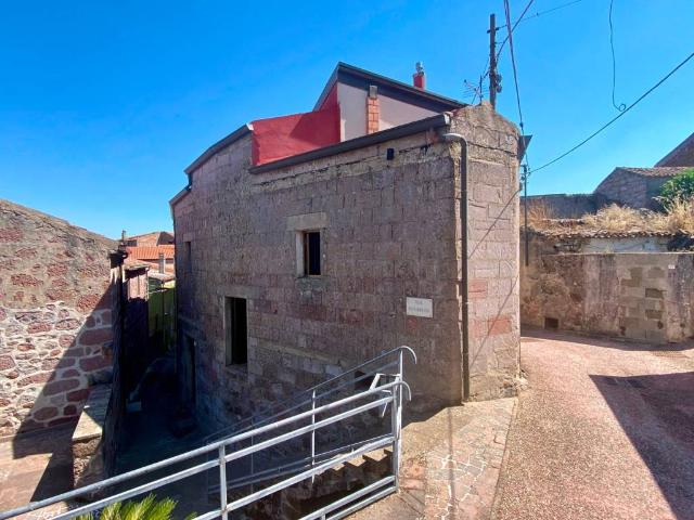 Casa indipendente in vendita a Sorradile OR