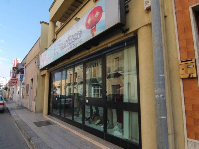 Casa indipendente in vendita a Sava TA