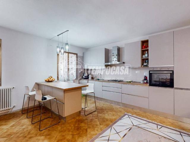 Casa indipendente in vendita a Savignano sul Panaro MO
