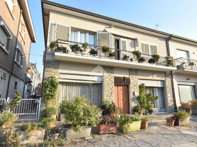 Casa indipendente in vendita a Savignano sul Rubicone FC