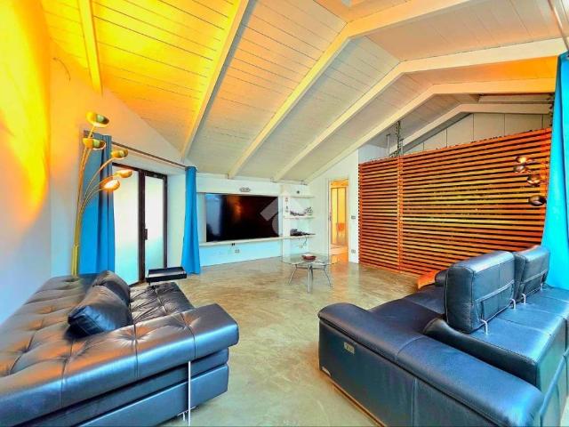Casa indipendente in vendita a Savona SV