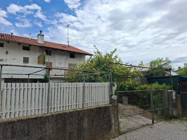 Casa indipendente in vendita a Savogna d'Isonzo GO
