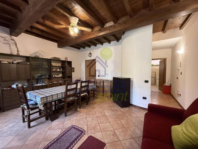 Casa indipendente in vendita a Sabbioneta MN