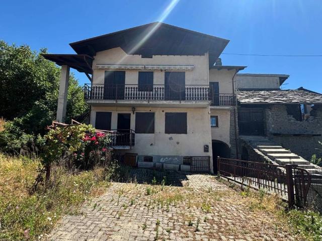 Casa indipendente in vendita a Saint Christophe AO