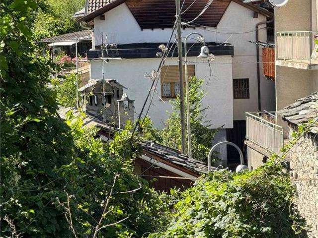 Casa indipendente in vendita a Saint Vincent AO